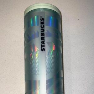 NEW 2021 Starbucks Holiday Ribbon Ice 16 Oz Cold Cup Tumbler With Sip Lid